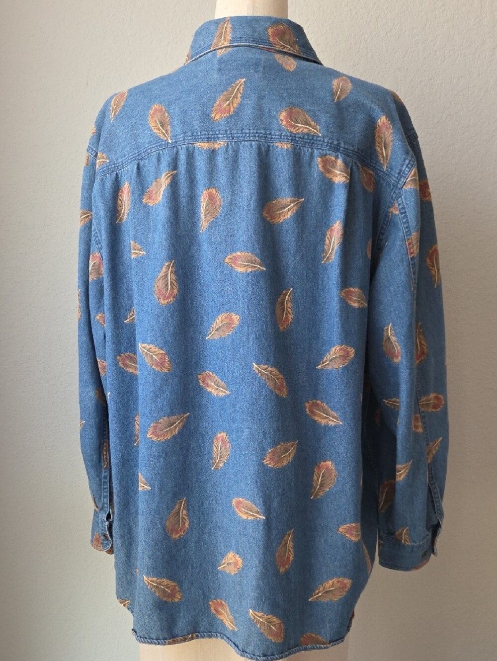 Womens 2XL Westbound Blue Denim Button-Down Shirt Feather Western Oversize Fall - Picture 2 of 7